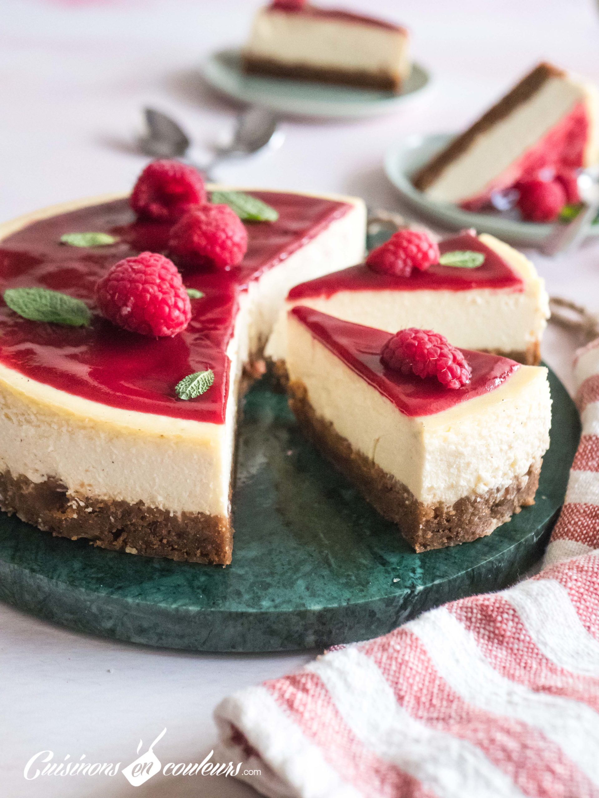 Cheesecake Fondant Au Coulis De Framboises - Cuisinons En Couleurs