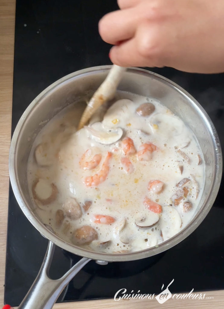 Soupe-de-crevettes-au-lait-de-coco-5-742x1024 - Soupe de crevettes au lait de coco